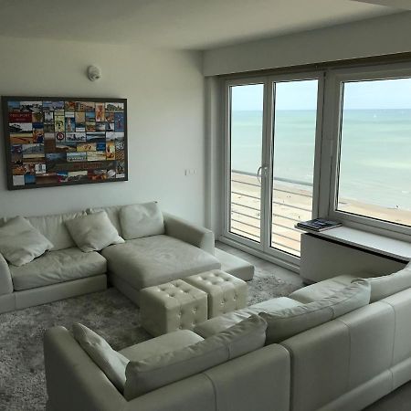White Sea/Sun/Sky Dreams 4 Six @ Nieuwpoort Apartment Bagian luar foto
