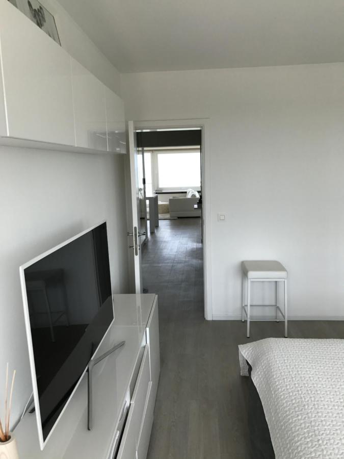 White Sea/Sun/Sky Dreams 4 Six @ Nieuwpoort Apartment Bagian luar foto
